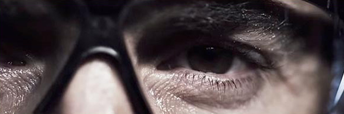 What would you prefer? A slight vision loss or complete blindness?