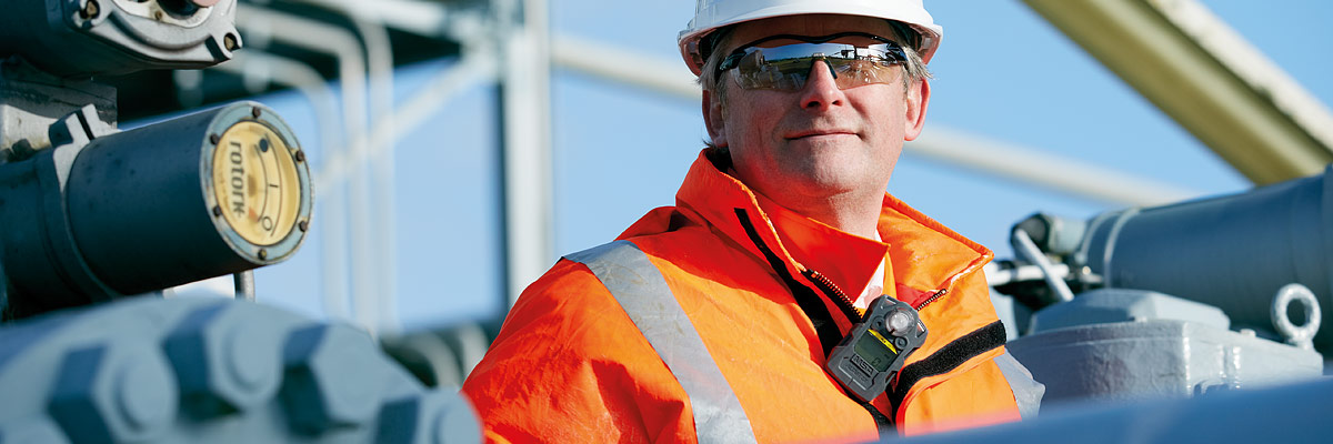 Choosing the right gas detector for confined space work