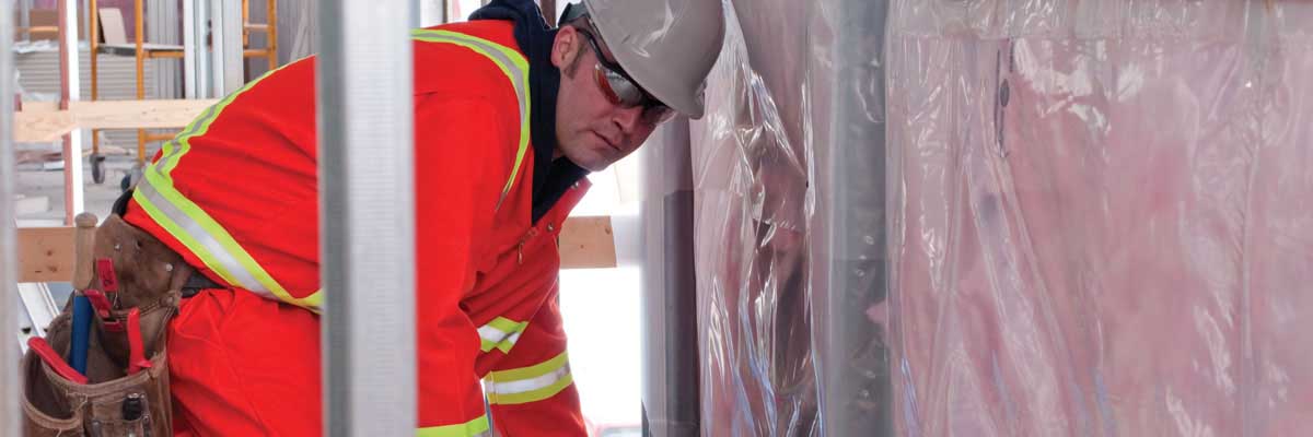 Construction workers: 3 or 4 times more accidents