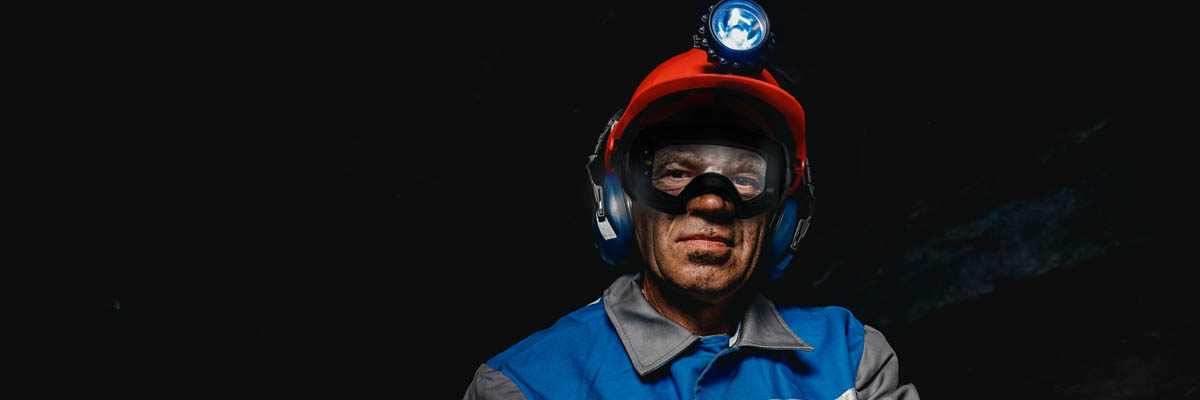 A Clear Approach to Safety: How Abom HEET Revolutionized Fog-free Goggles