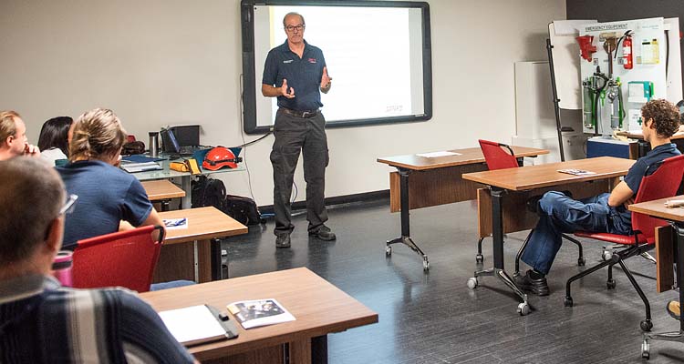 Confined space safety - Training and coaching